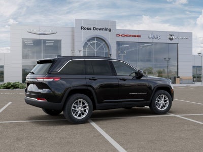 2026 Jeep Grand Cherokee Laredo