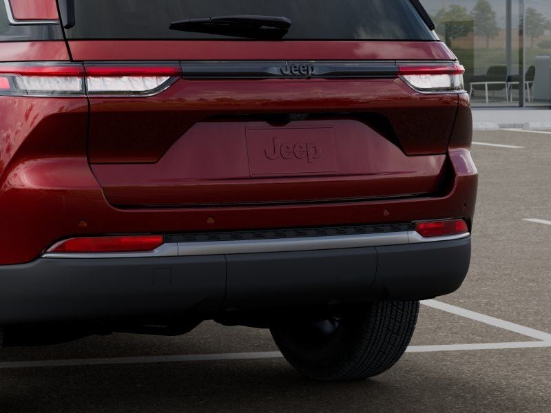 2026 Jeep Grand Cherokee Altitude