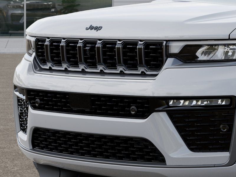 2026 Jeep Grand Cherokee Summit