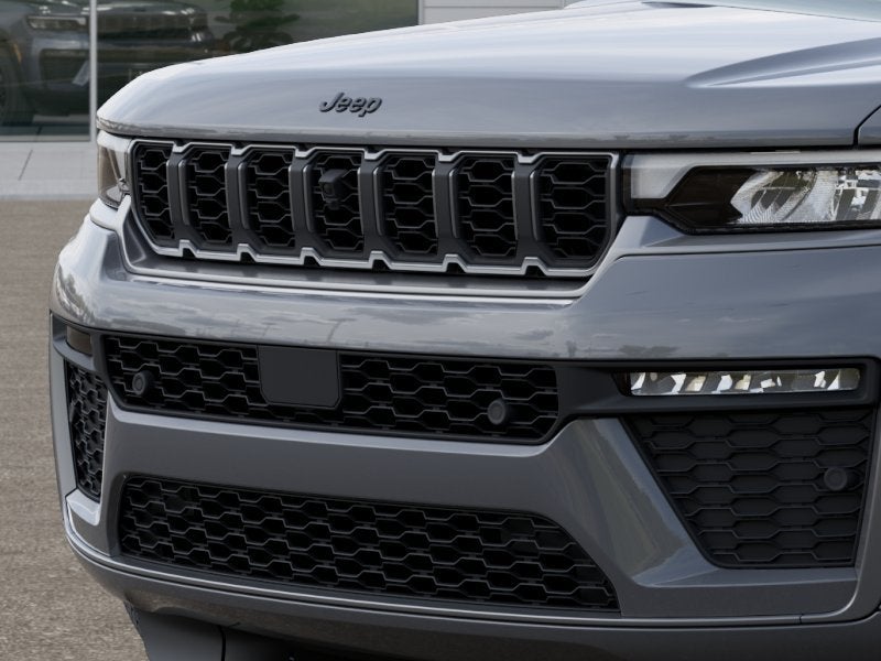 2027 Jeep Grand Cherokee L Limited Reserve