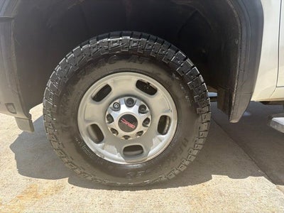 2024 GMC Sierra 2500HD Pro
