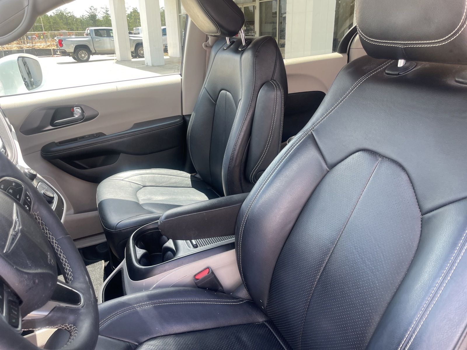 2022 Chrysler Pacifica Hybrid Touring L