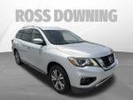 2017 Nissan Pathfinder SV