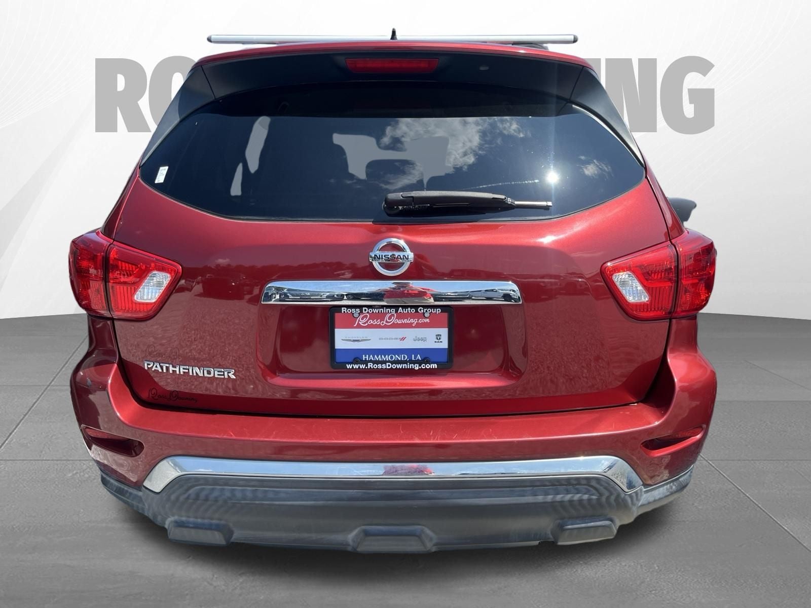 2017 Nissan Pathfinder S