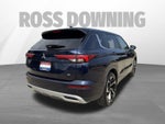 2024 Mitsubishi Outlander Base