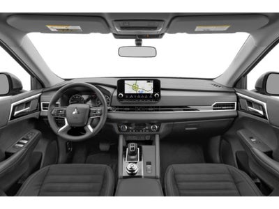 2024 Mitsubishi Outlander Base