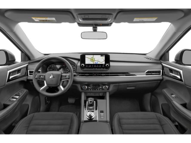 2024 Mitsubishi Outlander Base