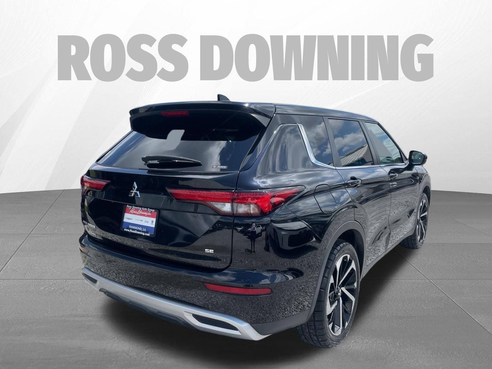 2022 Mitsubishi Outlander SE