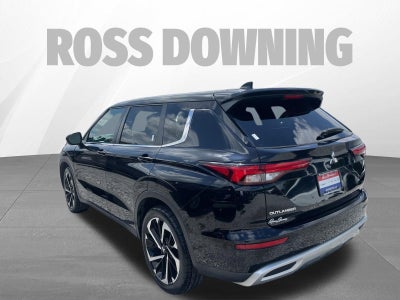 2022 Mitsubishi Outlander SE