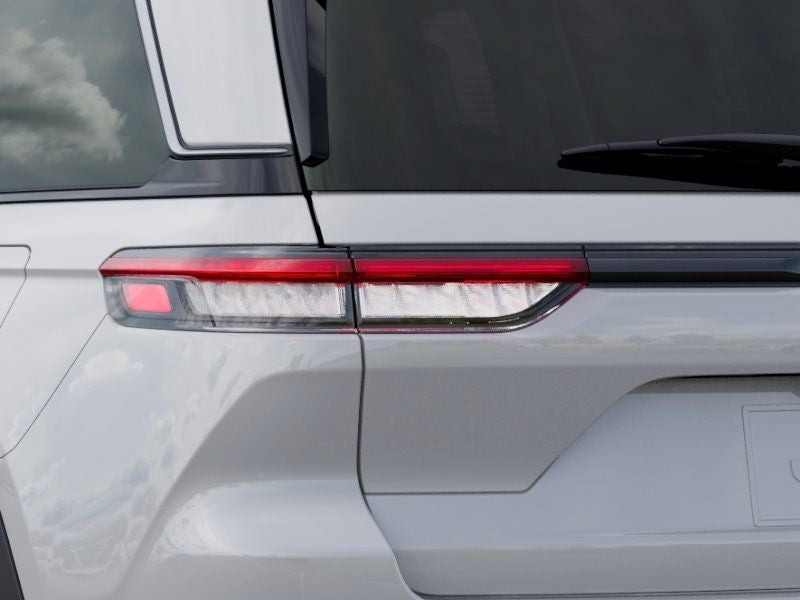2026 Jeep Grand Cherokee GRAND CHEROKEE LAREDO ALTITUDE 4X2
